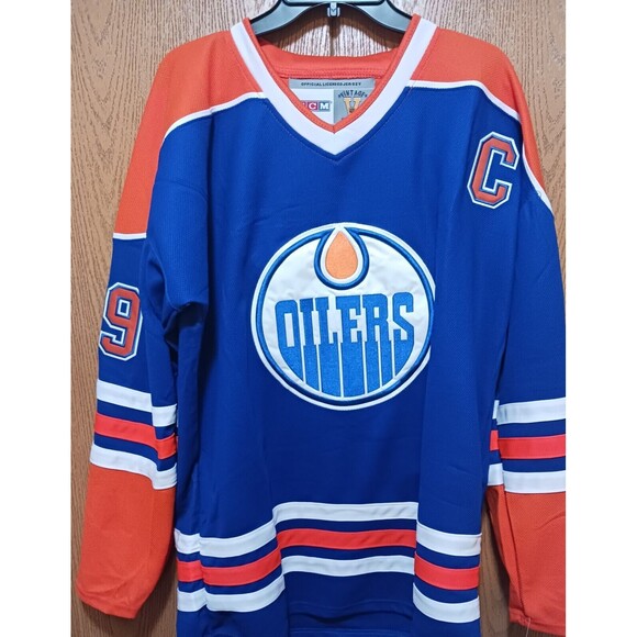 Wayne Gretzky (CCM)-(Oilers)-(Jersey)-(Blue/Orange)-(Used)-(Size:XL-52
